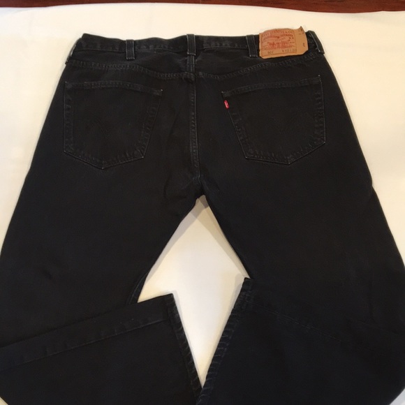 Levi’s 501 straight leg button fly fit jeans - Picture 8 of 13